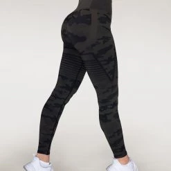 Gavelo Seamless Leggings - Camo