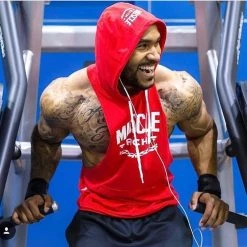 MuscleRich Exclusive Stringer Hoodie - Red